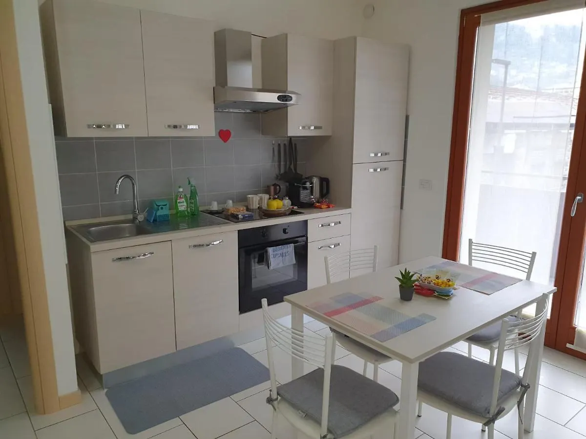 Apartmán Bilocale Luminoso, Ottima Posizione Sondrio